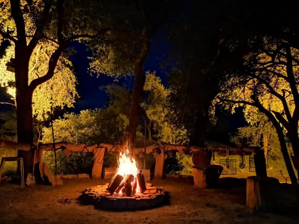 Sable Creek Safari Lodge ツァニーン エクステリア 写真