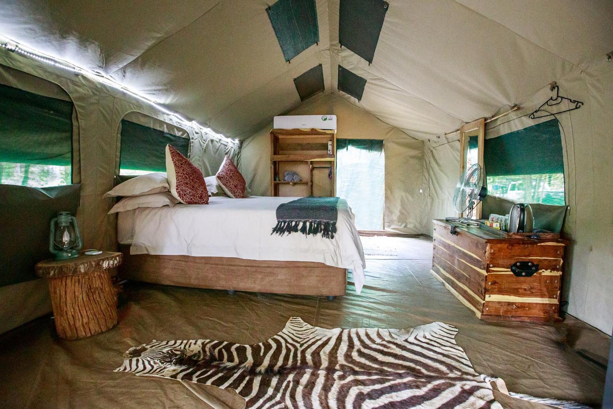 Sable Creek Safari Lodge ツァニーン エクステリア 写真